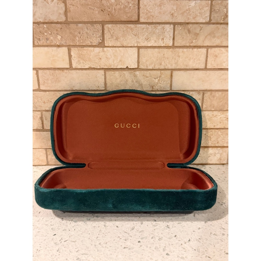 Gucci Authentic Velvet Green Clam Shell Hard Case only